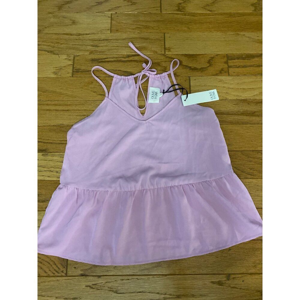 NWT Olive & Oak Pink Sleeveless keyhole tied back peplum Top Size Small